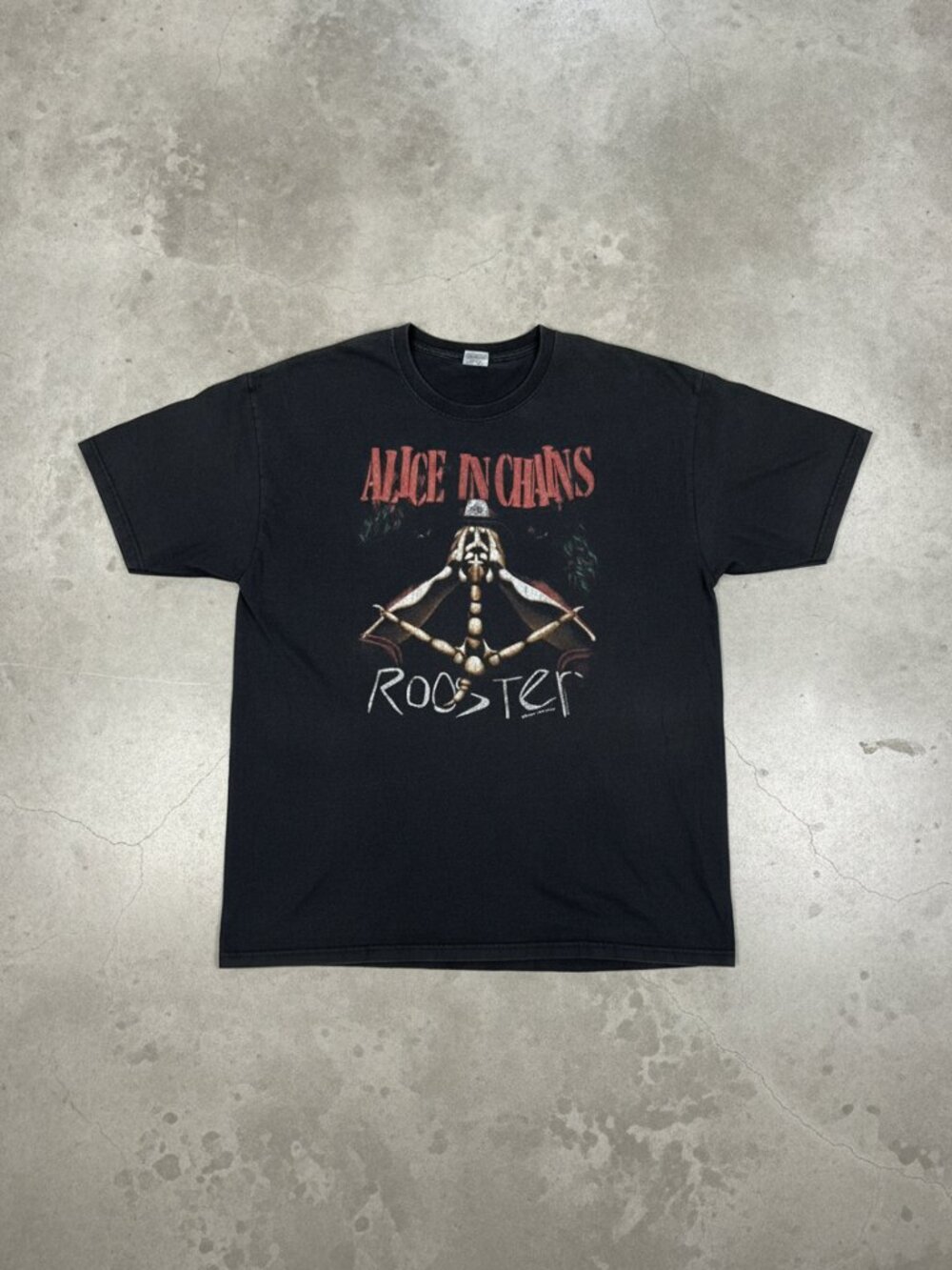 Alice in Chains Rocker Graphic Tee | Vintage Grunge Band T-Shirt